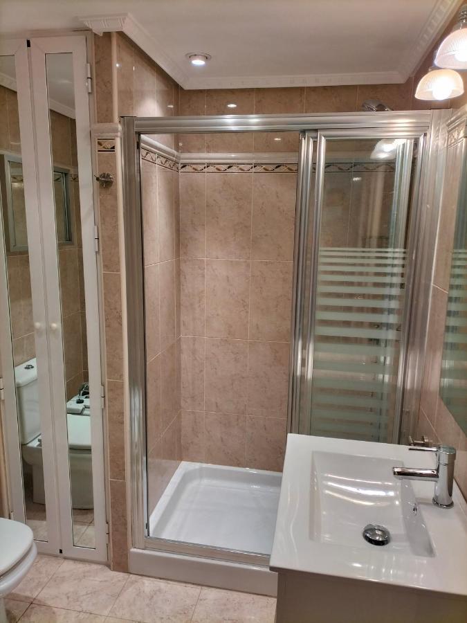 Apartamento 1ª Linea Playa Garaje Piscinas Terraza Torremolinos Bagian luar foto