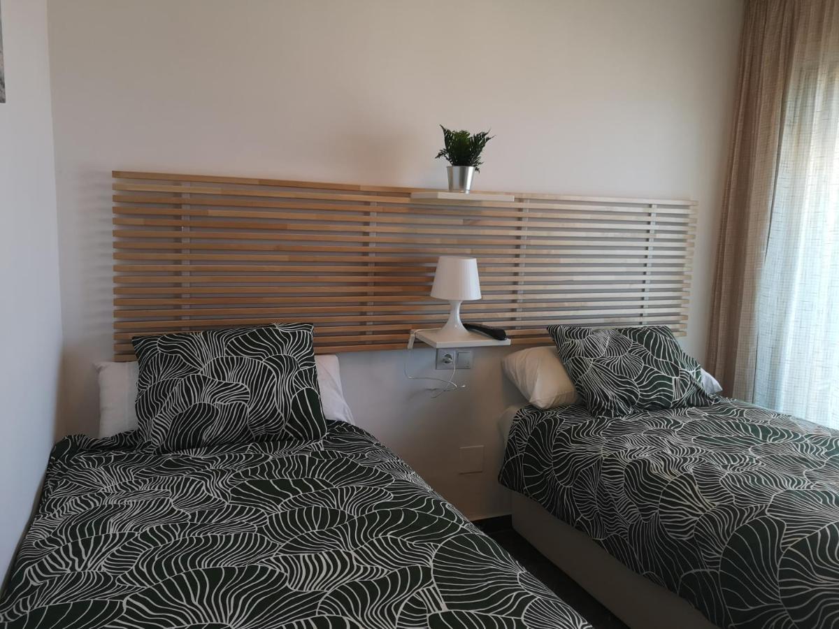 Apartamento 1ª Linea Playa Garaje Piscinas Terraza Torremolinos Bagian luar foto