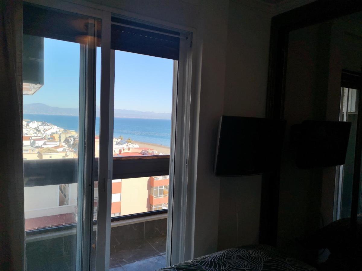 Apartamento 1ª Linea Playa Garaje Piscinas Terraza Torremolinos Bagian luar foto